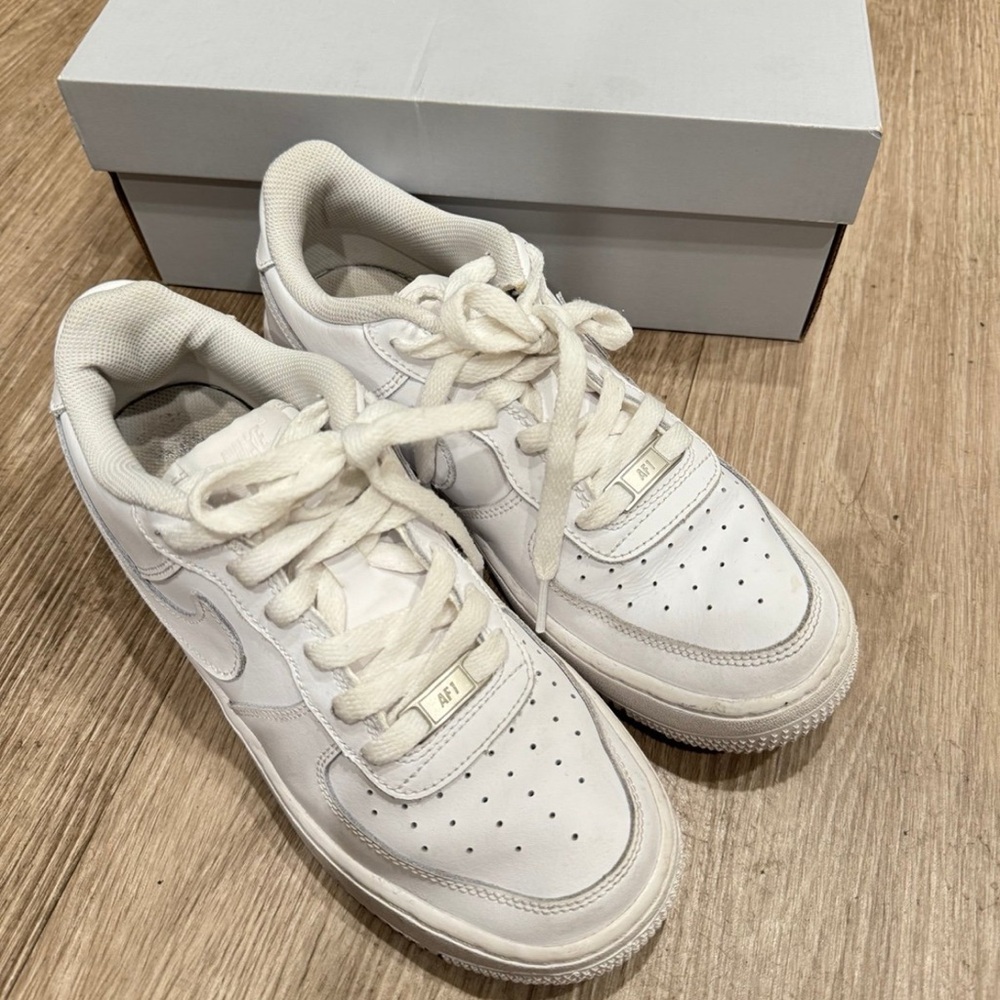Nike Air Force 1